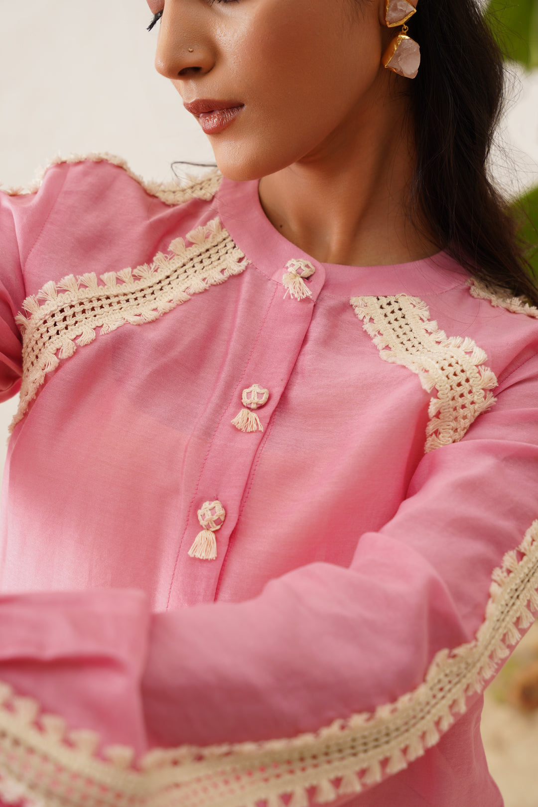 Laced statement sleeve shirt