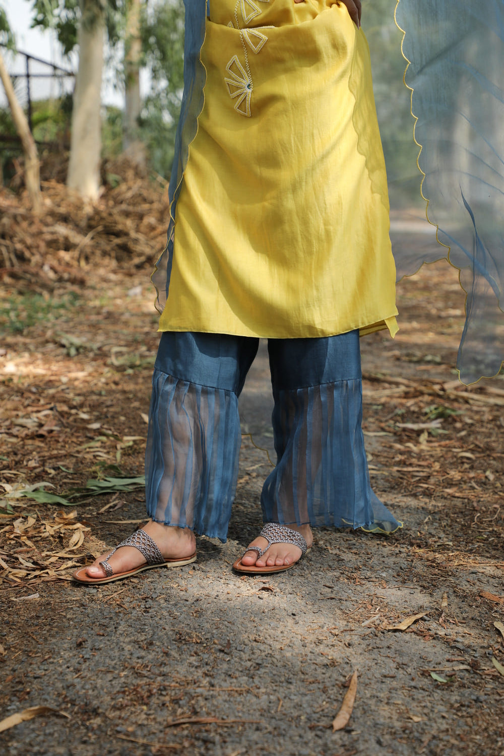 Contrasting Embroidered with Pleated Pants Kurta Set