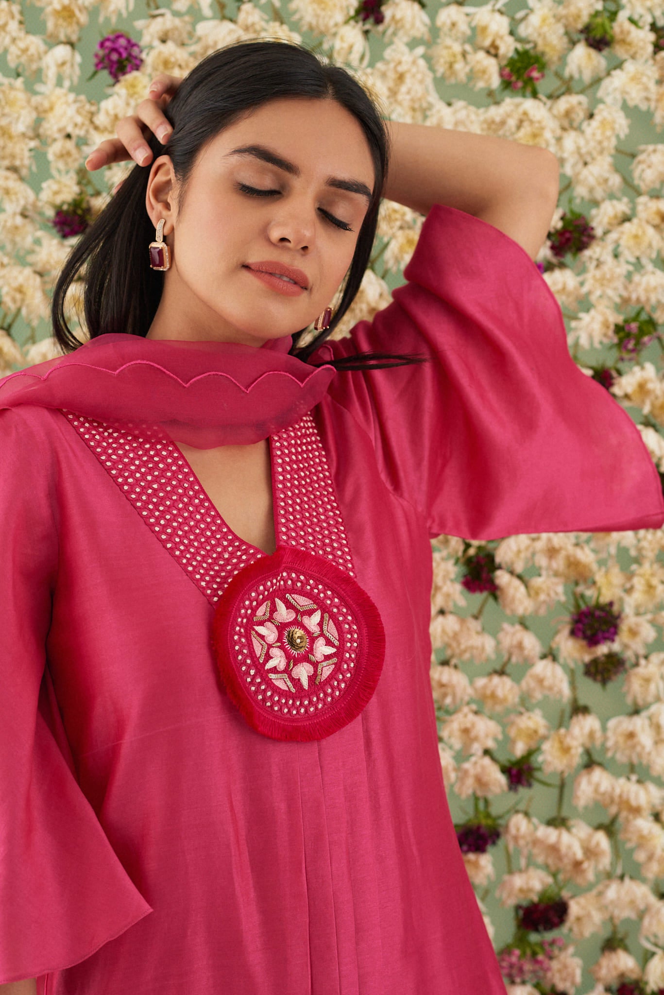 Rani V Neck Pleated Embroidered Kurta Set