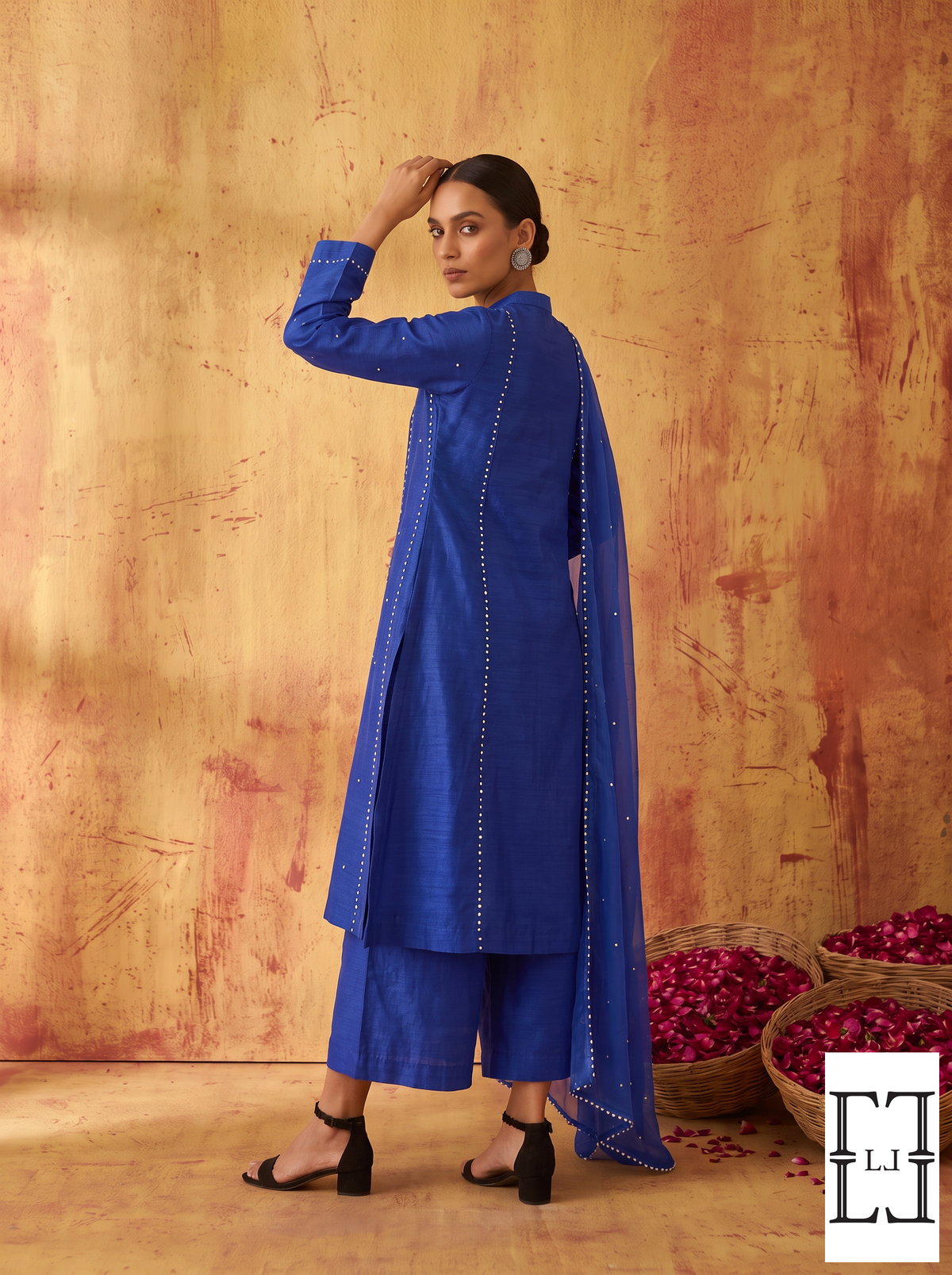 Royal Bloom Embroidered Kurta Set